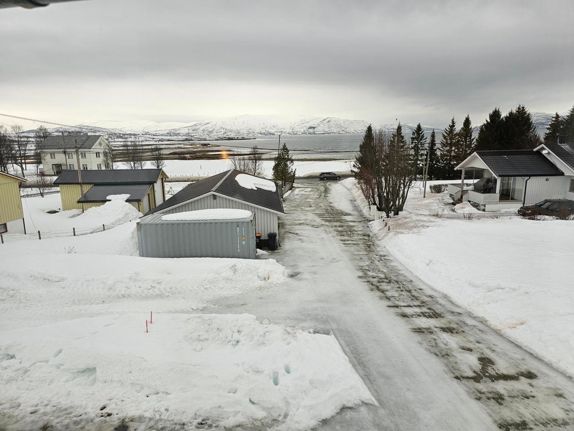 Tonsvik Enebolig Villa ทรอมโซ ภายนอก รูปภาพ