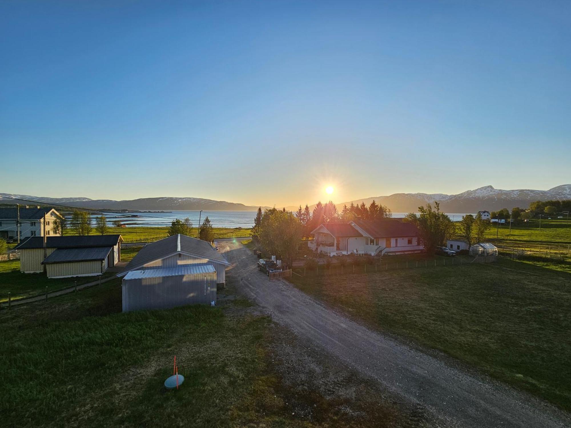 Tonsvik Enebolig Villa ทรอมโซ ภายนอก รูปภาพ